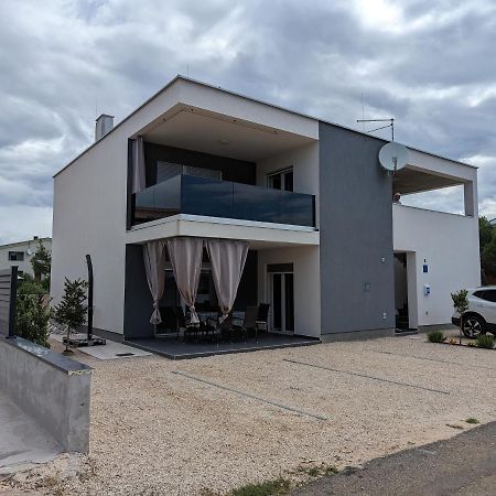 Zilip Apartments Vir Exterior foto