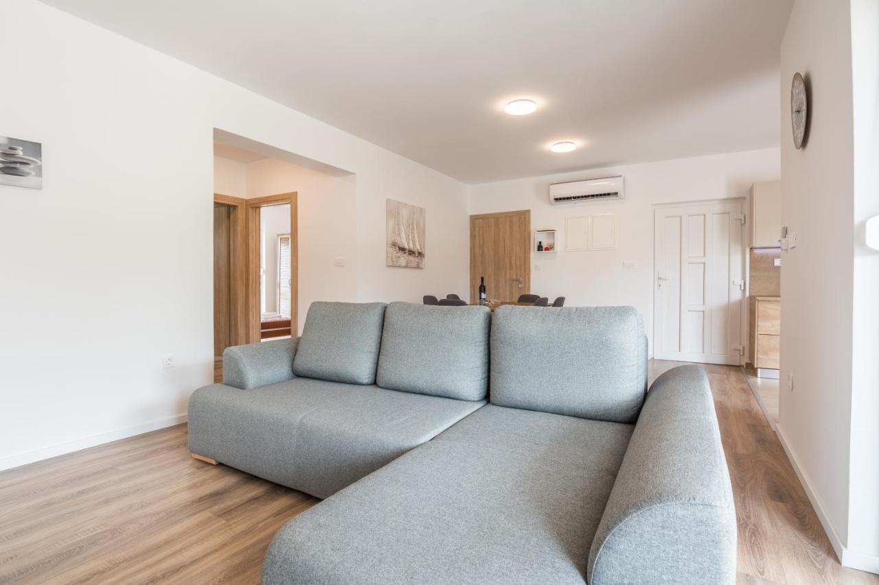 Zilip Apartments Vir Exterior foto